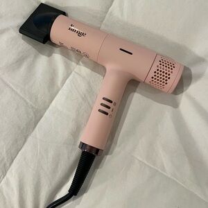 Lange Hair Dryer - Blush - Le Styliste